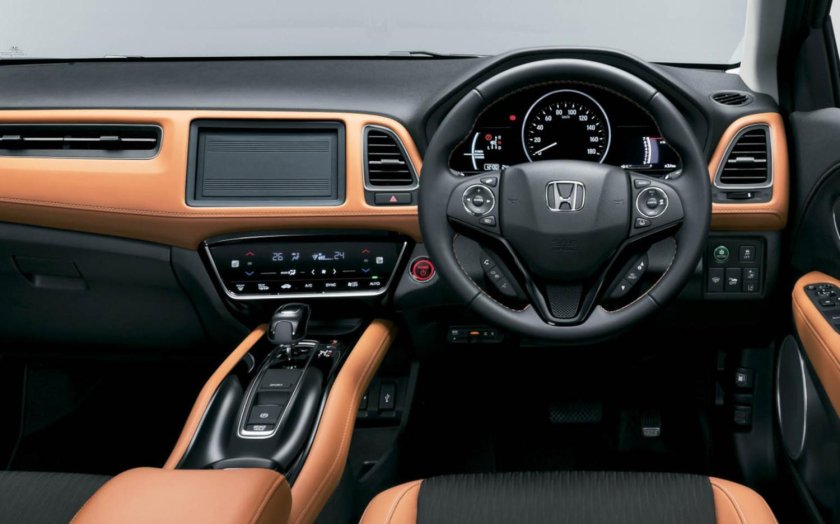 Honda vezel салон