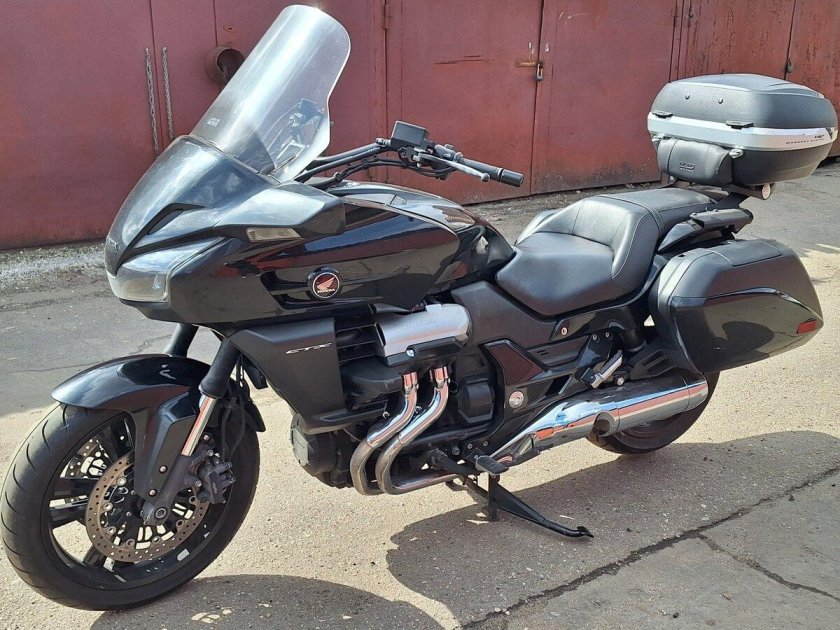 Honda ctx 1300