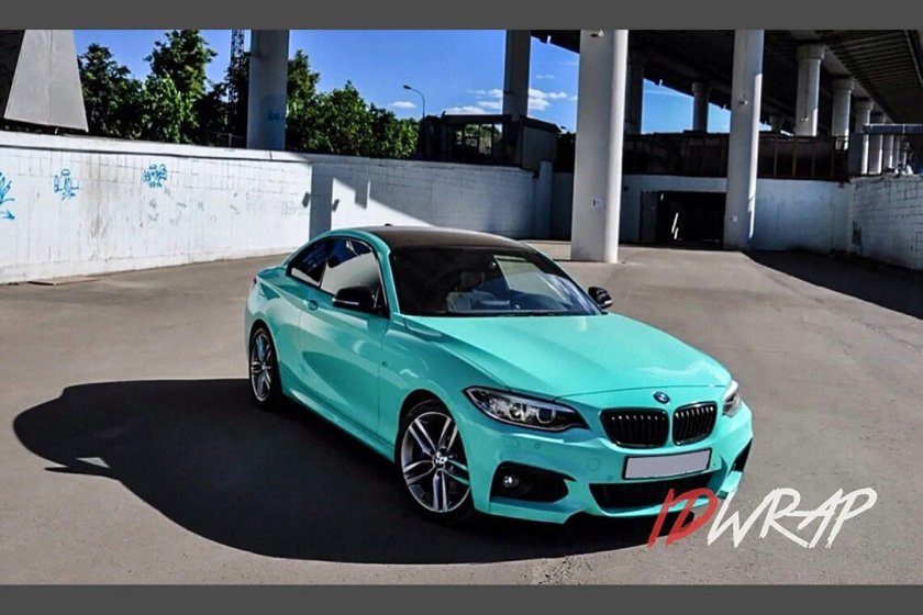 Мятная БМВ м5