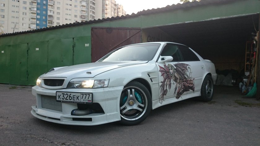 Тойота Чайзер 100