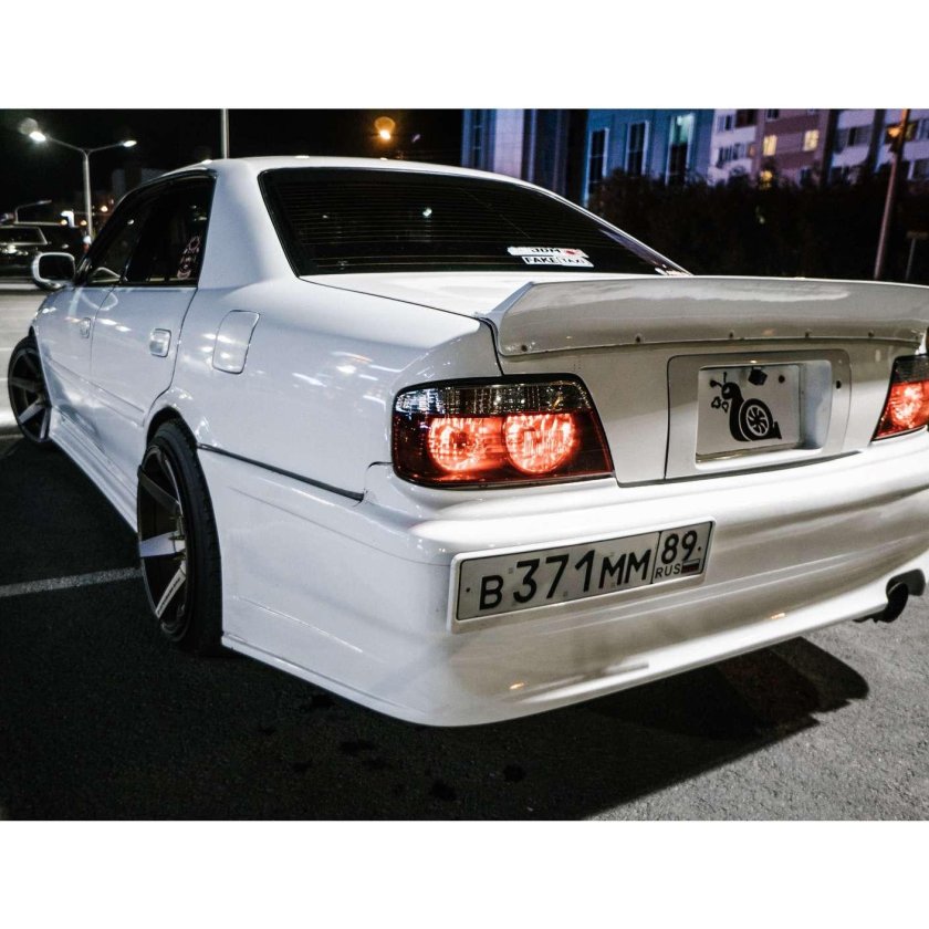 Тойота Чайзер 100