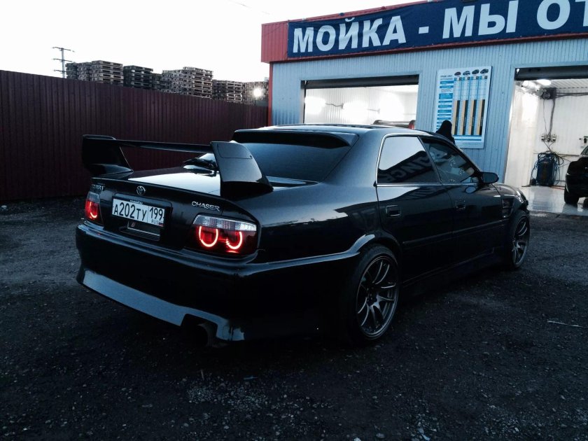 Тойота Чайзер 100