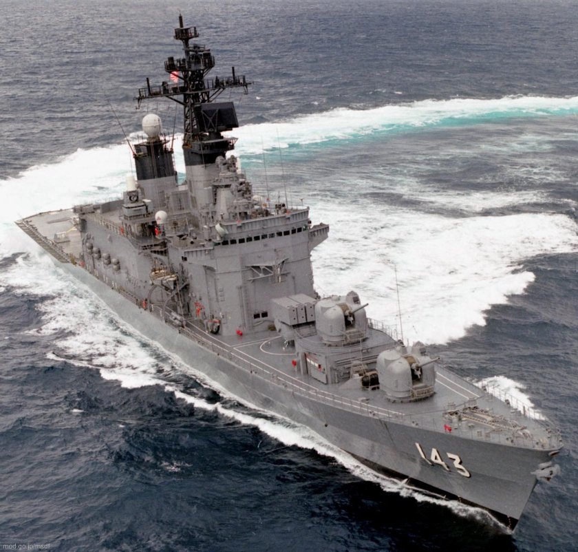 Эсминец Сиранэ