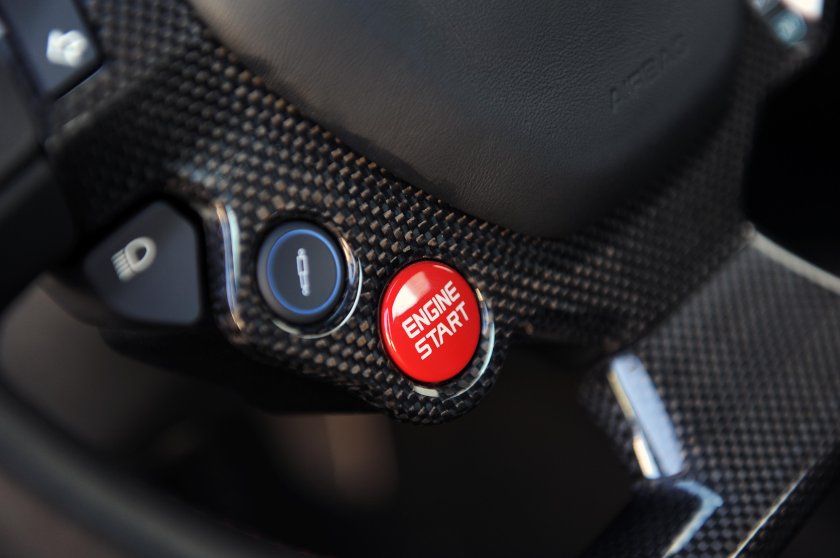 Приборная панель Ferrari 458 Italia