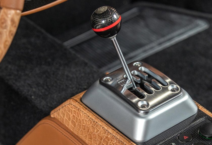 Феррари на механике