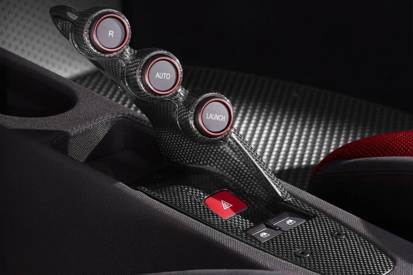 Ferrari sp12 EC салон