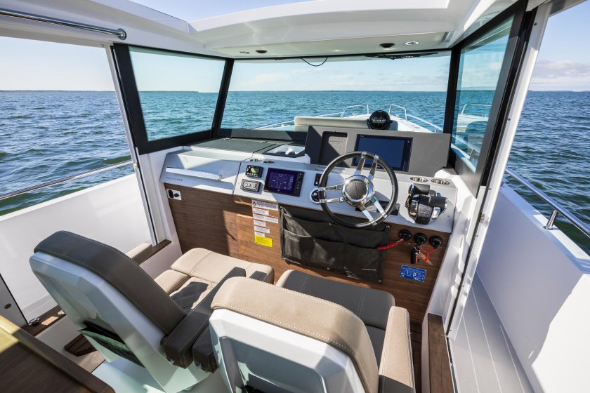 Axopar 37 cabin brabus line