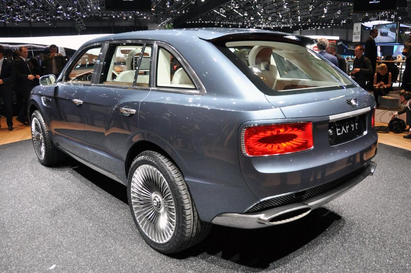Bentley Exp 9 f