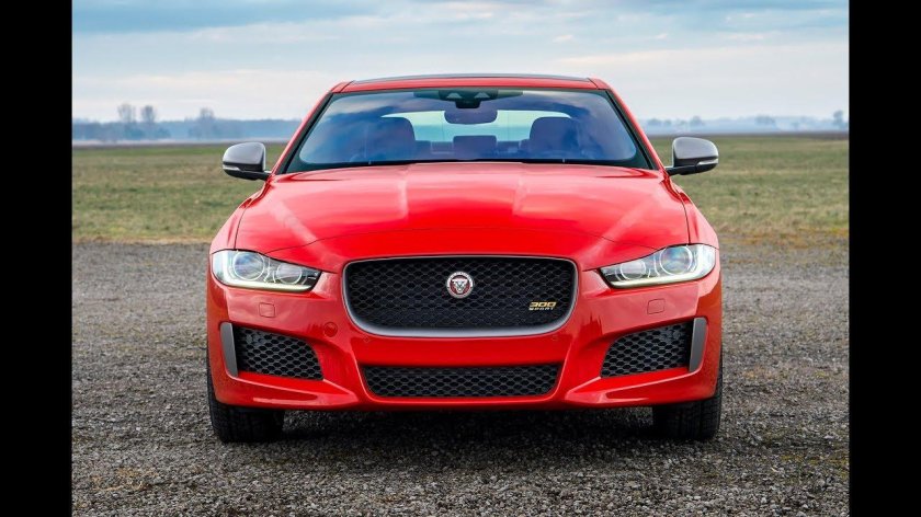 Jaguar xe