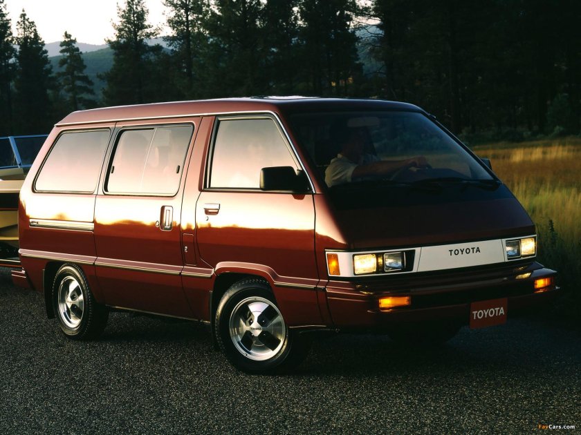 Toyota van 1984