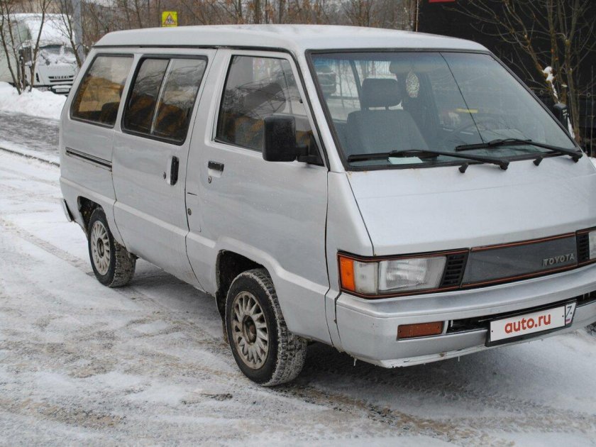 Toyota model f 1982 1992