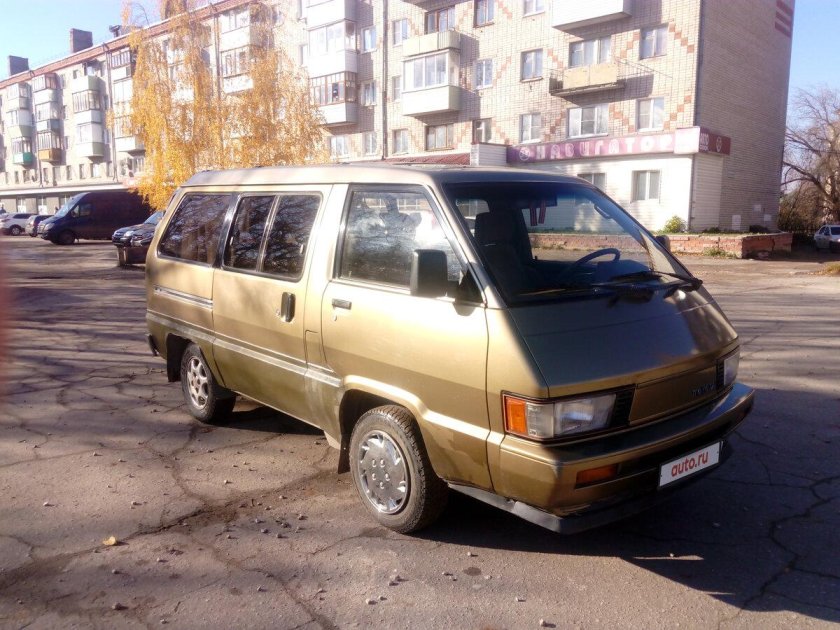 Микроавтобус Toyota 1987