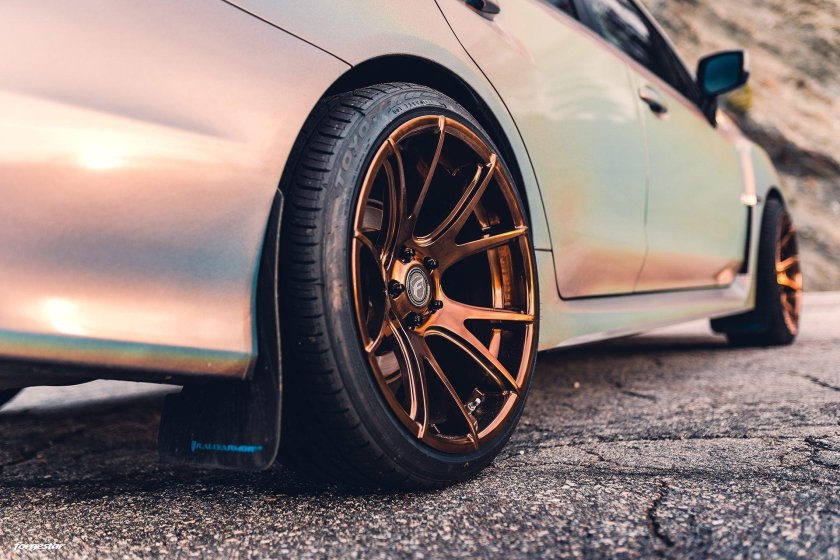 Субару на бронзовых дисках