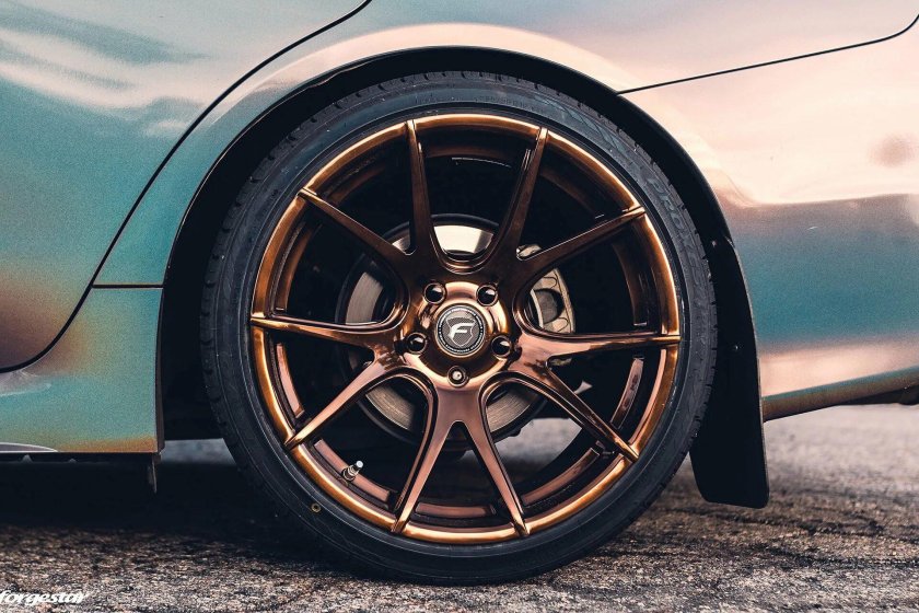 Субару на бронзовых дисках