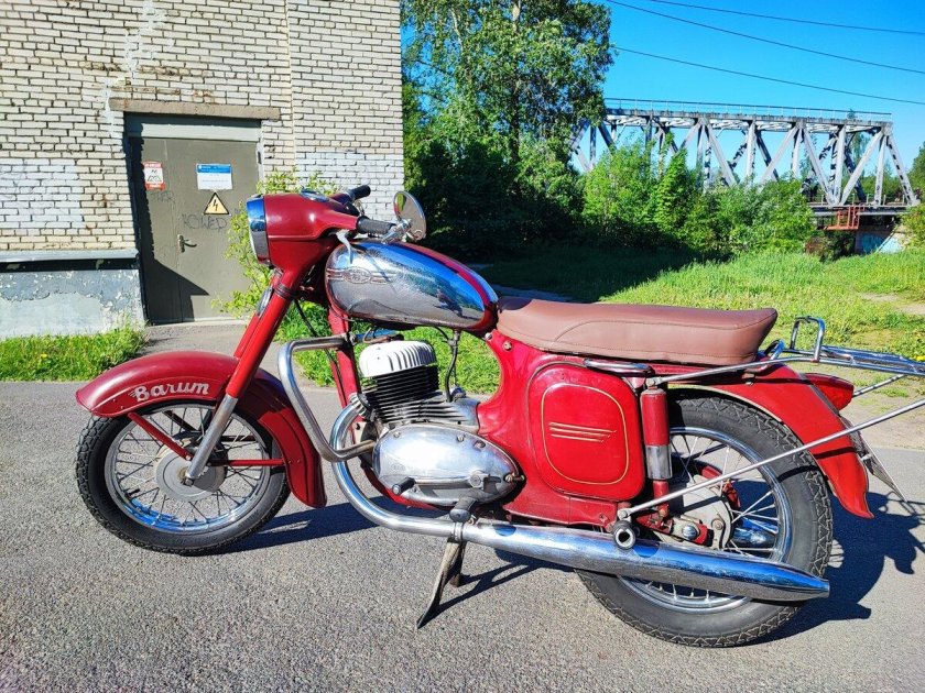 Мотоцикл ява 350 старушка