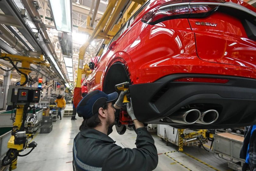 Белорусско китайский автомобиль Belgee 250