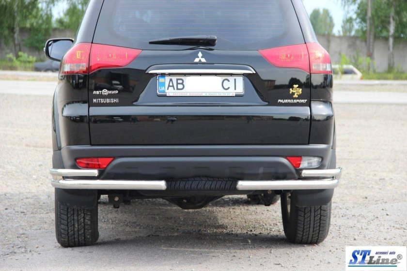 Паджеро спорт зад