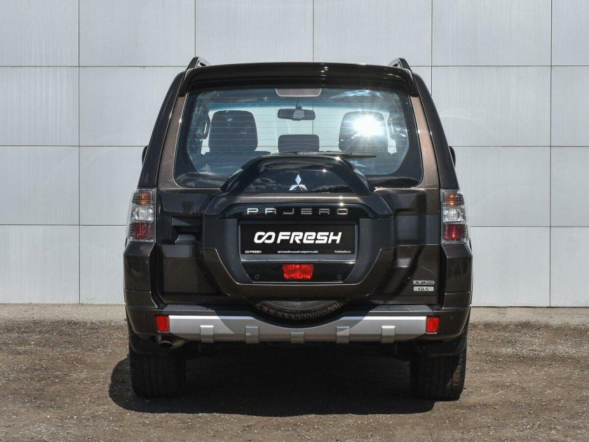 Mitsubishi Pajero 2017 года
