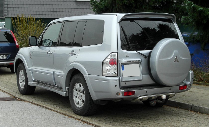 Mitsubishi Pajero 1999-2006