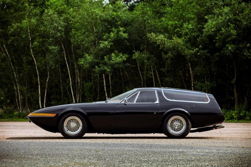 Ferrari 365 GTB/4 Daytona shooting Brake