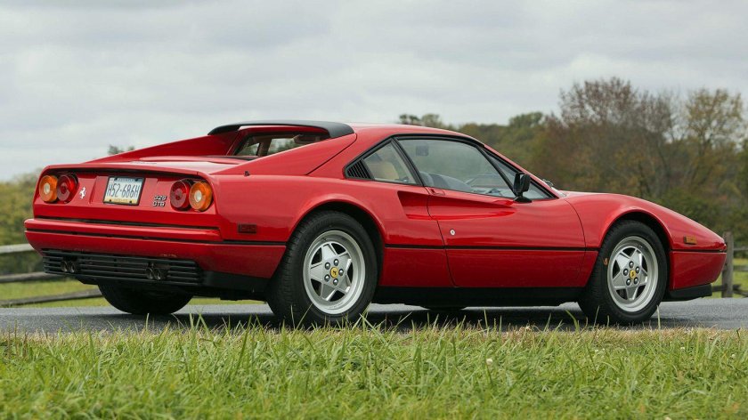 Феррари 328 GTB