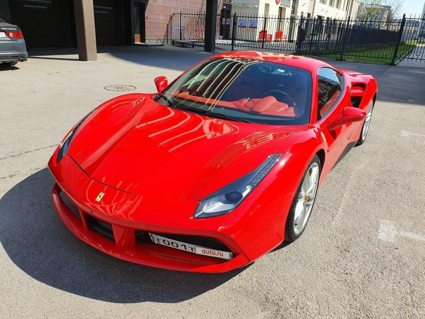 Ferrari 488 GTB 3.9 AMT