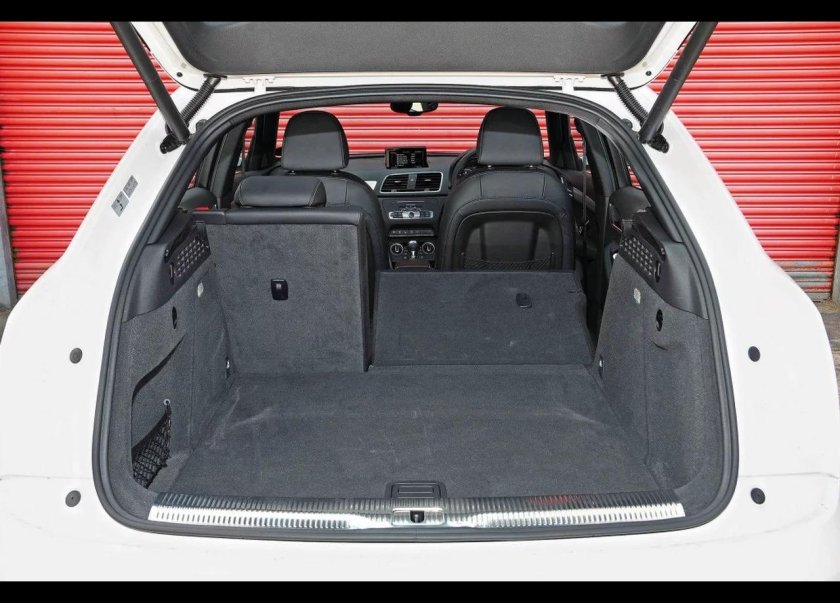 Audi q3 багажник