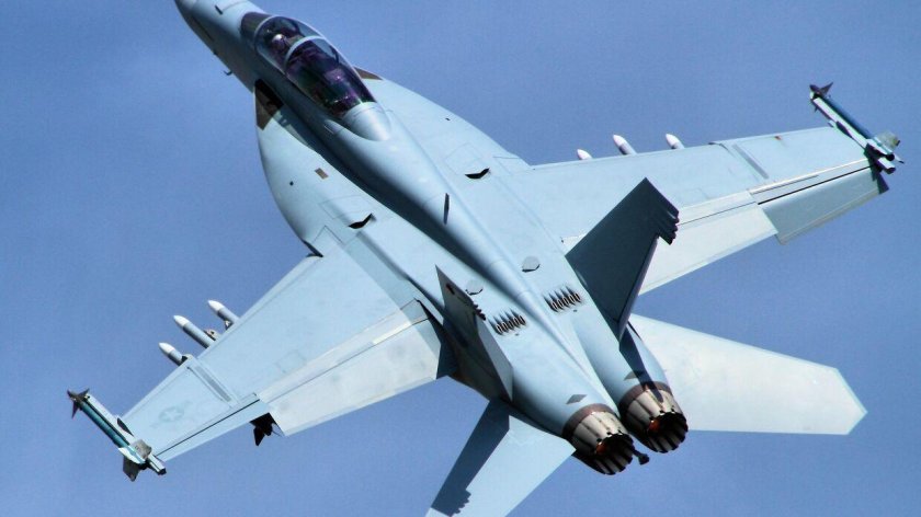 Ф-18 супер хорнет