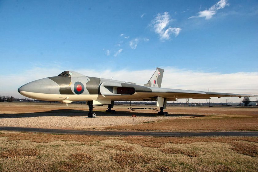 Avro Vulcan b2
