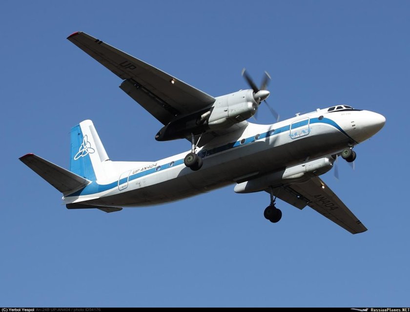 Антонов АН-24