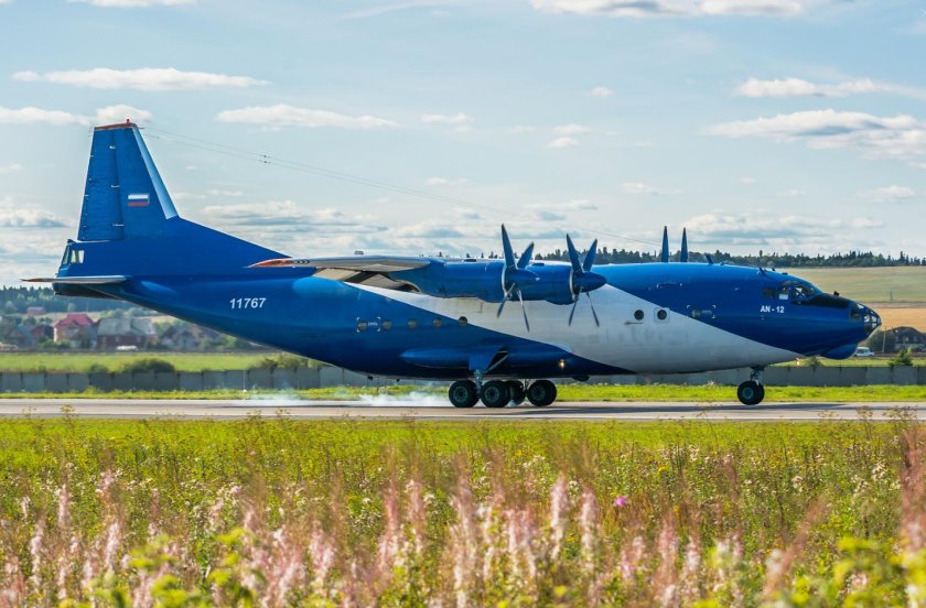 Б-12 самолет