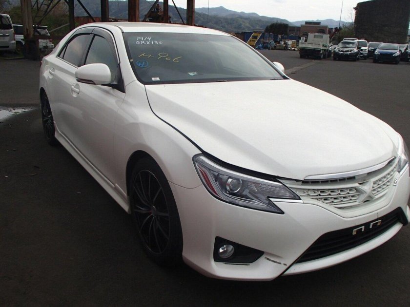 Toyota Mark x 2015