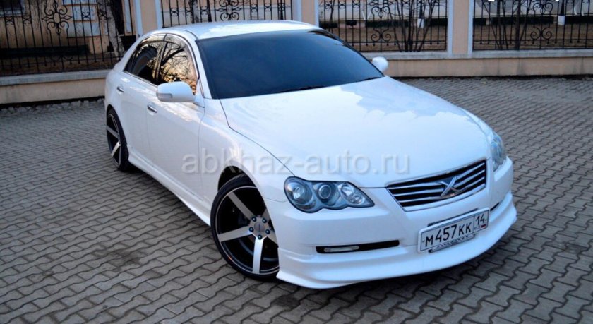 Toyota Mark x 2008