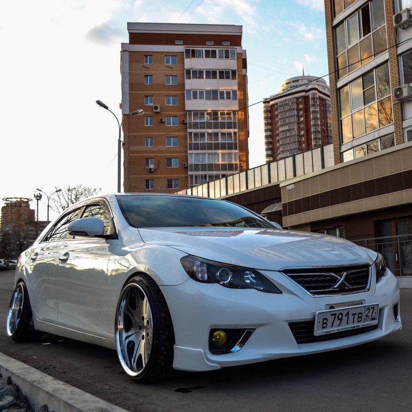 Toyota Mark 2 x