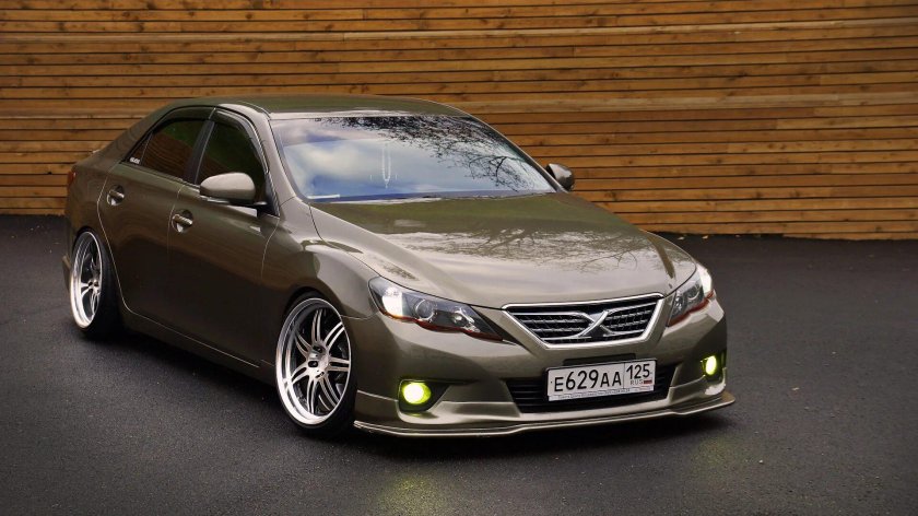 Toyota mark x grx130