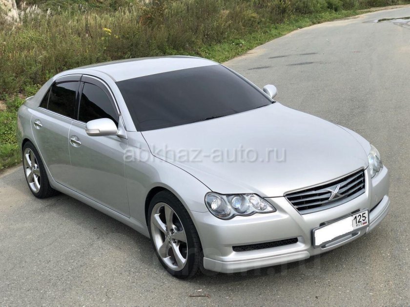 Toyota Mark x 2009