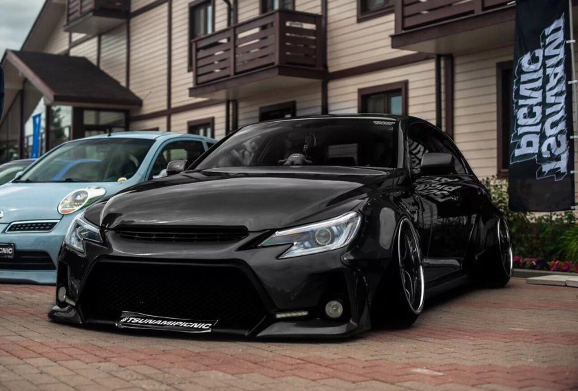 Тойота Марк x10