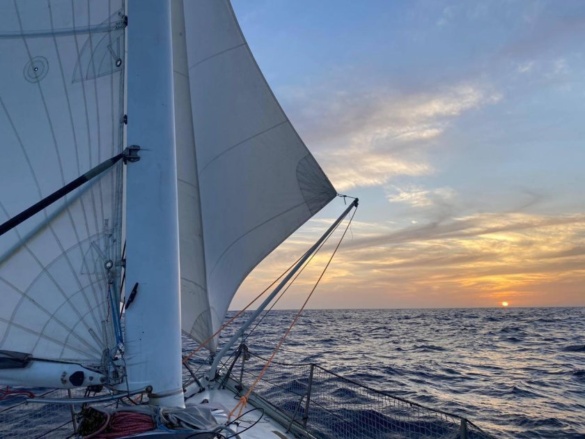 Дочь ветра яхта