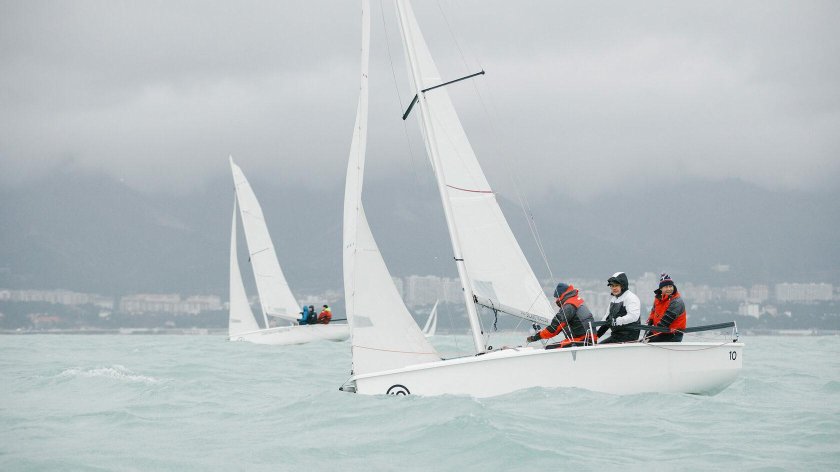 Сила ветра Геленджик яхтинг