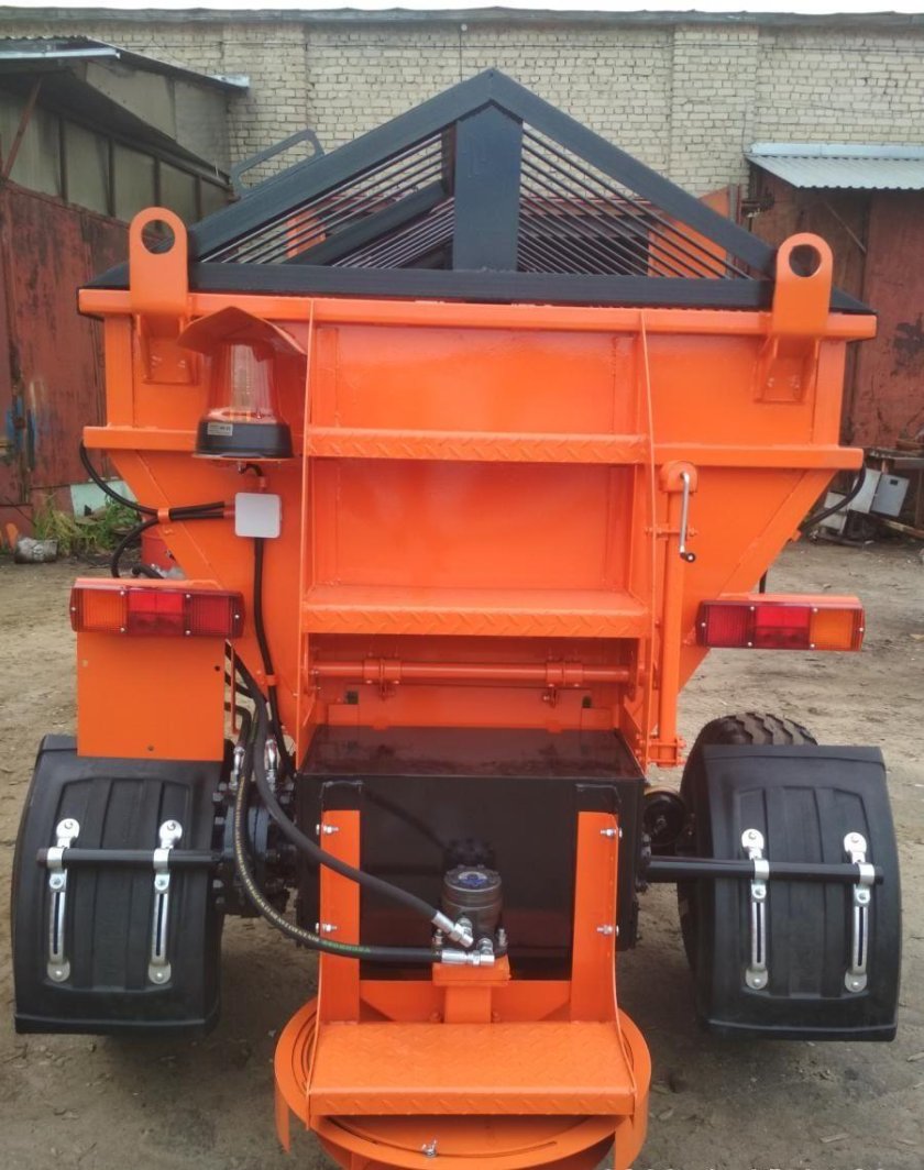 ПККД-20 пескоразбрасыватель