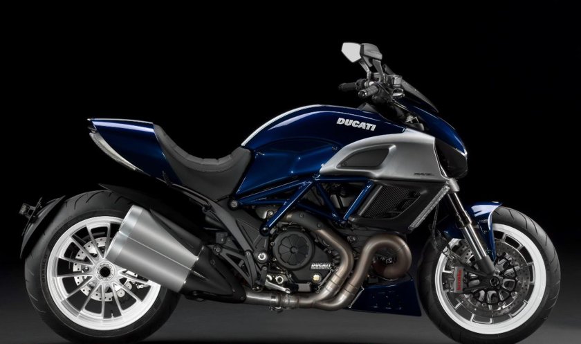 Мотоцикл Ducati Diavel