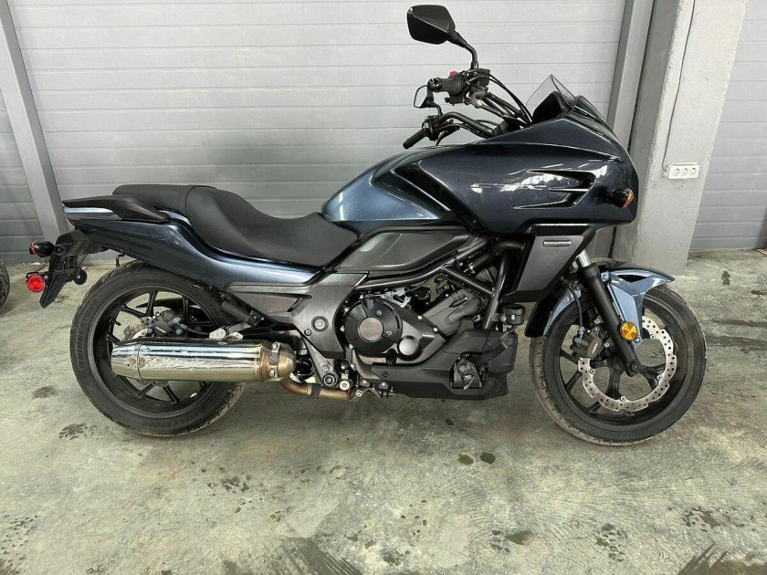 Honda ctx 700