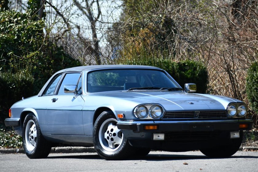 Jaguar xj coupe 1984
