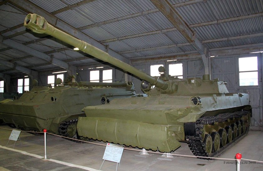 Легкий танк "объект 906 / пт-85"