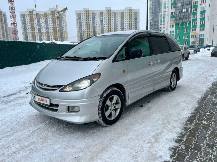 Тойота Эстима 2001