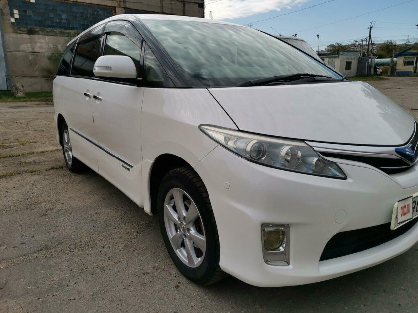 Тойота эстима 2007