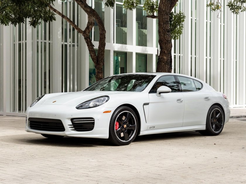 Порше Панамера 2014