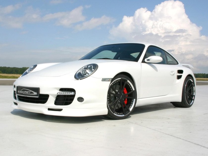 Машины на белом Порше