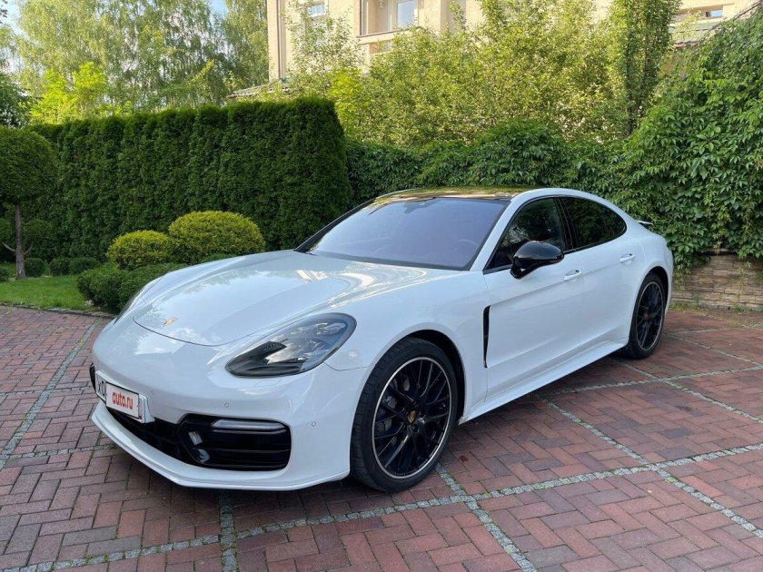 Porsche Panamera 4s