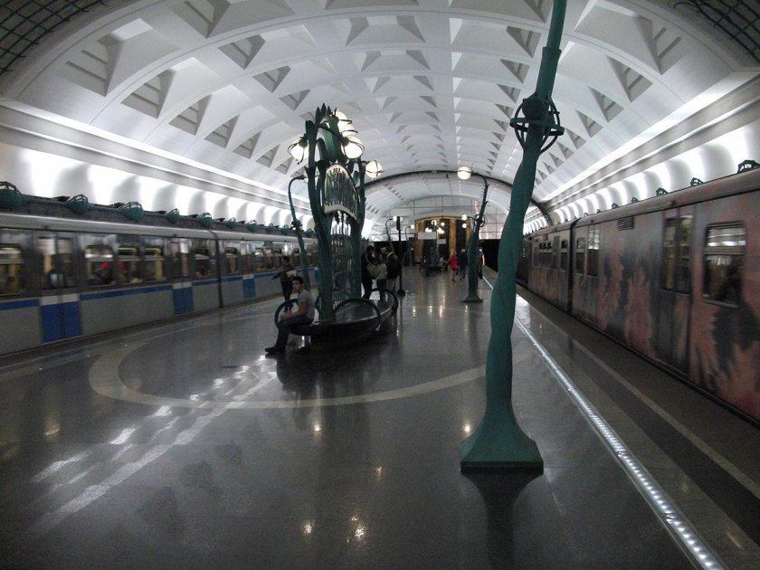 Станция метро славянский бульвар